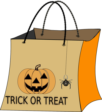 Trick or Treating with WLMC Radio